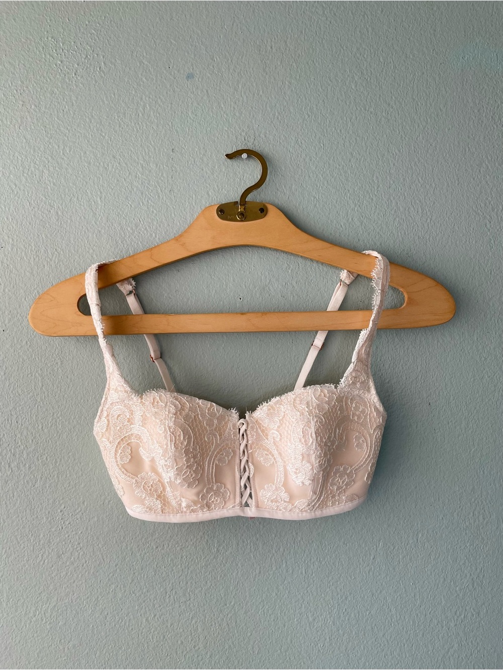 Victoria’s Secret | Dream Angels Lightly Lined Lace Bralette Bridal